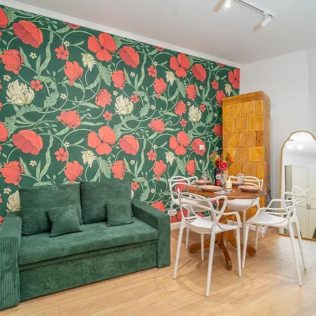 Old Town - Location, Balcony - By Rentujemy アパート *